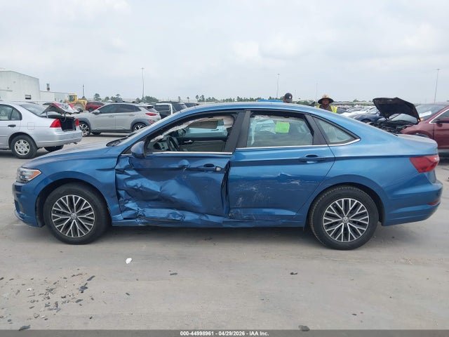 Продажа на аукционе авто 2020 Volkswagen Jetta 1.4t R-line/1.4t S/1.4t Se, vin: 3VWC57BUXLM101052, номер лота: 44998961