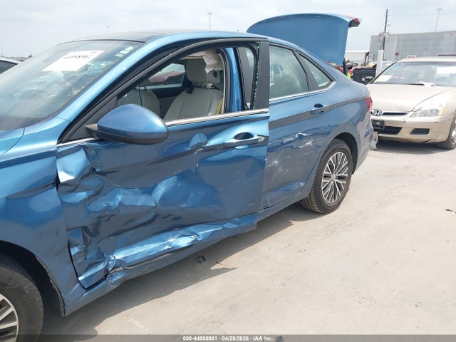 Продажа на аукционе авто 2020 Volkswagen Jetta 1.4t R-line/1.4t S/1.4t Se, vin: 3VWC57BUXLM101052, номер лота: 44998961