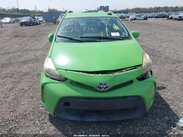 2016 Toyota Prius V Two მანქანა იყიდება აუქციონზე, vin: JTDZN3EU3GJ050448, აუქციონის ნომერი: 44999013
