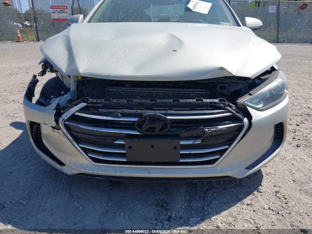 2017 Hyundai Elantra Se მანქანა იყიდება აუქციონზე, vin: KMHD74LF9HU422997, აუქციონის ნომერი: 44999032