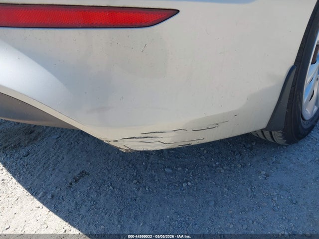 2017 Hyundai Elantra Se მანქანა იყიდება აუქციონზე, vin: KMHD74LF9HU422997, აუქციონის ნომერი: 44999032