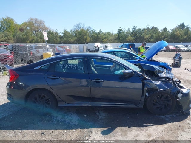 Aukcja sprzedaży 2018 Honda Civic Ex, vin: 2HGFC2F8XJH526323, numer aukcji: 44999050