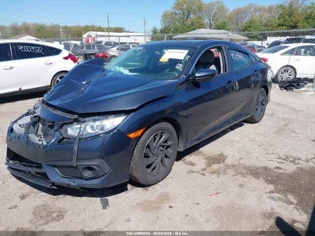 Aukcja sprzedaży 2018 Honda Civic Ex, vin: 2HGFC2F8XJH526323, numer aukcji: 44999050
