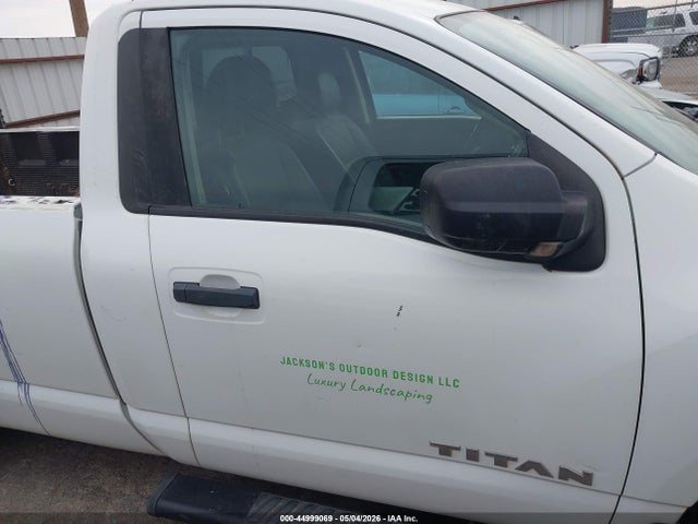 44999069 :رقم المزاد ، 1N6AA1R73JN549684 vin ، 2018 Nissan Titan S مزاد بيع