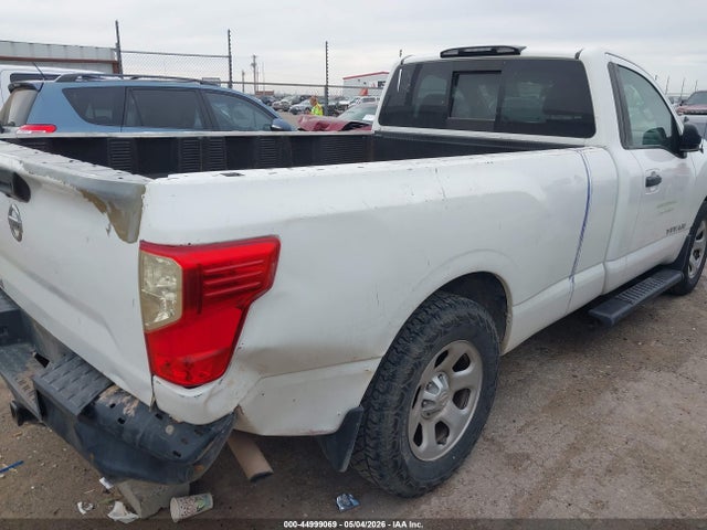 44999069 :رقم المزاد ، 1N6AA1R73JN549684 vin ، 2018 Nissan Titan S مزاد بيع