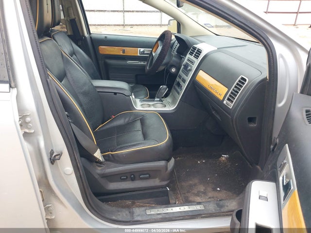 2010 Lincoln Mkx მანქანა იყიდება აუქციონზე, vin: 2LMDJ8JC0ABJ27126, აუქციონის ნომერი: 44999072