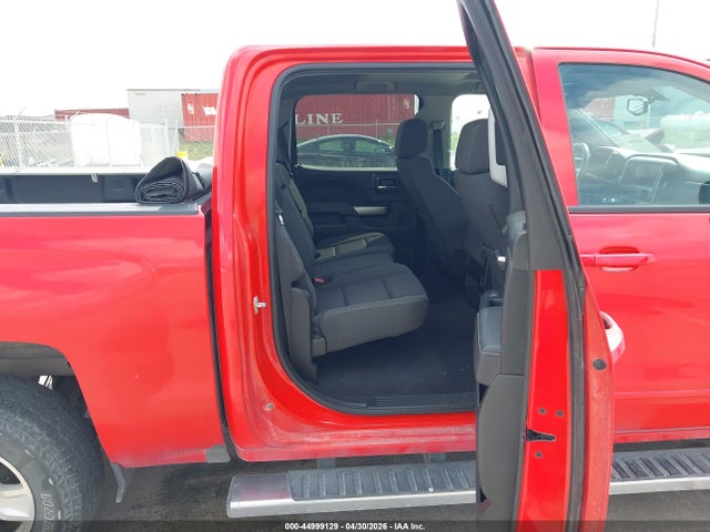 Продажа на аукционе авто 2018 Chevrolet Silverado 1500 1lt, vin: 3GCUKREC8JG472270, номер лота: 44999129