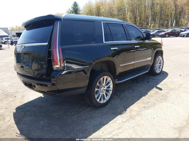 44999138 :رقم المزاد ، 1GYS4BKJ8HR338780 vin ، 2017 Cadillac Escalade Luxury مزاد بيع