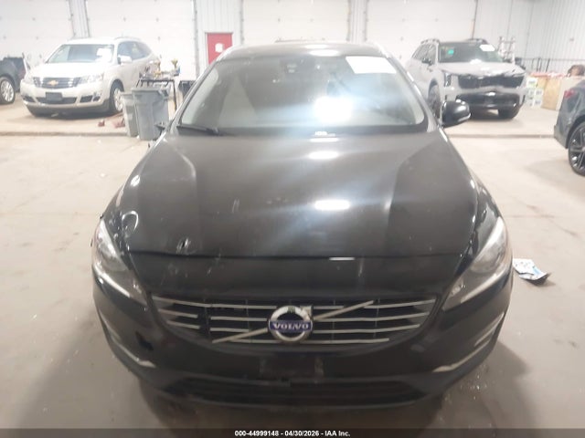 Продажа на аукционе авто 2015 Volvo V60 T5 Premier, vin: YV1612SB7F1186862, номер лота: 44999148