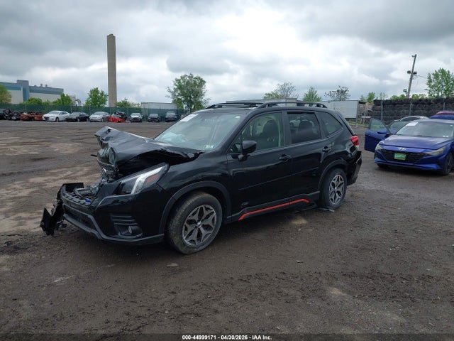 JF2SKADC0PH422215 Subaru Forester Premium
