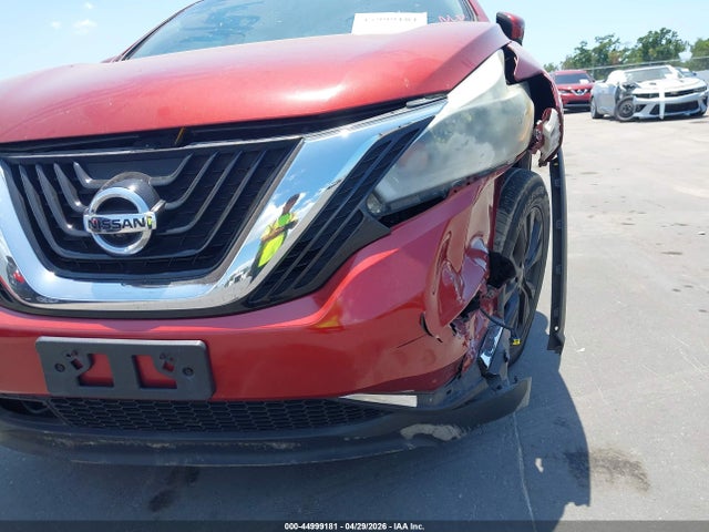 44999181 :رقم المزاد ، 5N1AZ2MH1JN185424 vin ، 2018 Nissan Murano Sv مزاد بيع