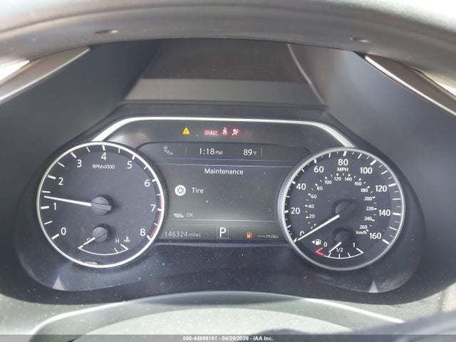 44999181 :رقم المزاد ، 5N1AZ2MH1JN185424 vin ، 2018 Nissan Murano Sv مزاد بيع