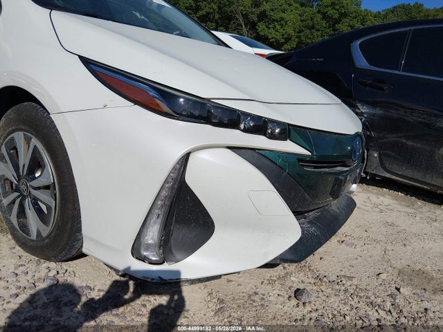 2018 Toyota Prius Prime Plus მანქანა იყიდება აუქციონზე, vin: JTDKARFP9J3085015, აუქციონის ნომერი: 44999182