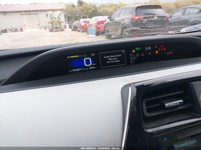 2018 Toyota Prius Prime Plus მანქანა იყიდება აუქციონზე, vin: JTDKARFP9J3085015, აუქციონის ნომერი: 44999182
