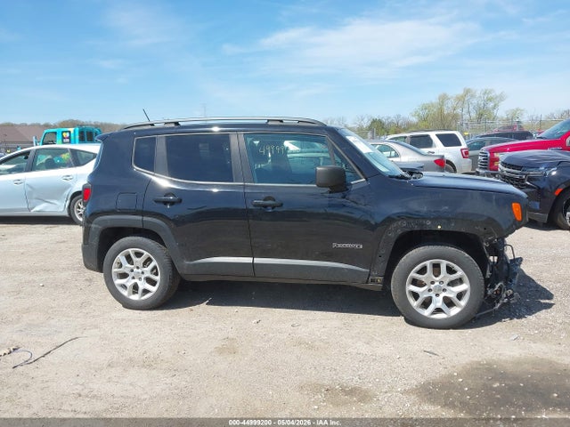 2015 Jeep Renegade Latitude მანქანა იყიდება აუქციონზე, vin: ZACCJBBT0FPC43467, აუქციონის ნომერი: 44999200
