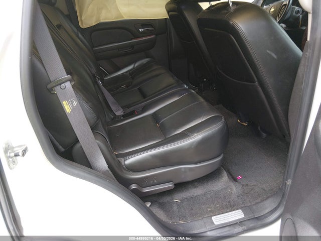 44999216 :رقم المزاد ، 1GNFC130X7R220665 vin ، 2007 Chevrolet Tahoe Ltz مزاد بيع