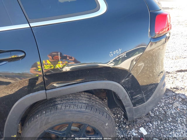 Продажа на аукционе авто 2015 Jeep Cherokee Limited, vin: 1C4PJMDS5FW650723, номер лота: 44999240