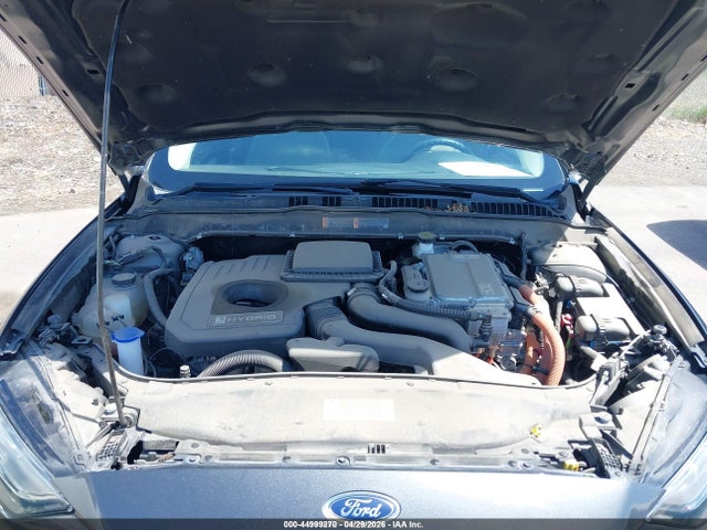 3FA6P0UUXJR271352 Ford Fusion Hybrid S