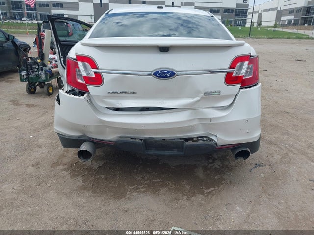 2012 Ford Taurus Sho მანქანა იყიდება აუქციონზე, vin: 1FAHP2KT5CG137695, აუქციონის ნომერი: 44999308