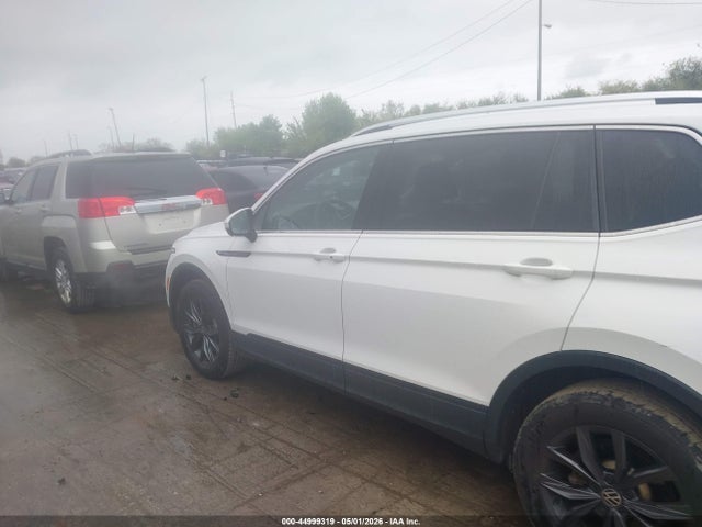 Aukcja sprzedaży 2022 Volkswagen Tiguan 2.0t Se, vin: 3VV3B7AXXNM008950, numer aukcji: 44999319