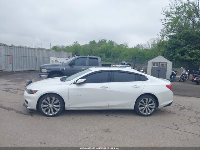 1G1ZH5SX5HF288185 Chevrolet Malibu Premier