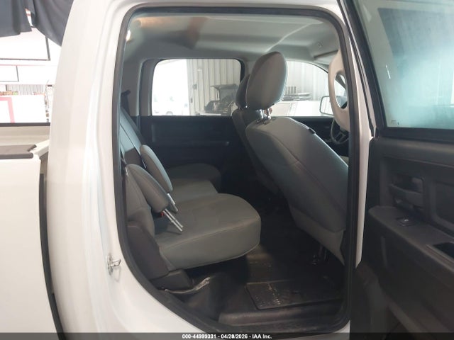 44999331 :رقم المزاد ، 1C6RR7KT9KS641403 vin ، 2019 Ram 1500 Classic Tradesman  4x4 5'7 Box مزاد بيع