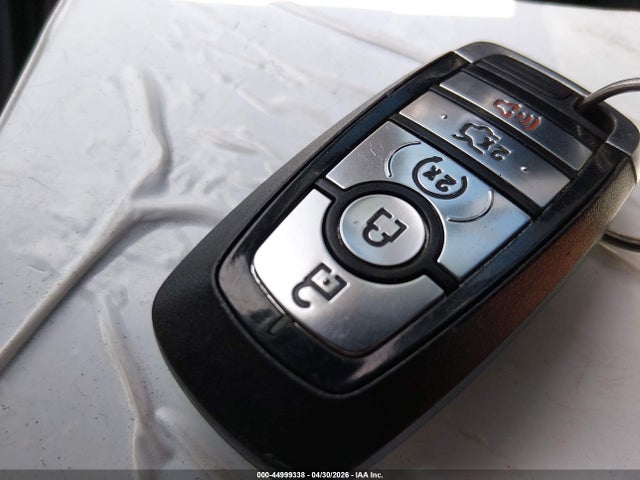 44999338 :رقم المزاد ، 3FA6P0LU6HR149437 vin ، 2017 Ford Fusion Hybrid Se مزاد بيع