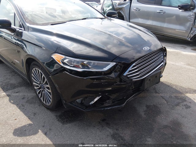 44999338 :رقم المزاد ، 3FA6P0LU6HR149437 vin ، 2017 Ford Fusion Hybrid Se مزاد بيع