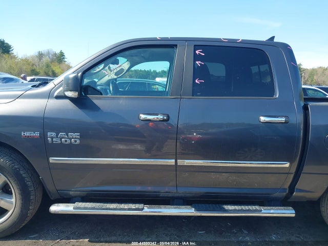 Aukcja sprzedaży 2017 Ram 1500 Big Horn  4x4 5'7 Box, vin: 1C6RR7LT8HS700576, numer aukcji: 44999342