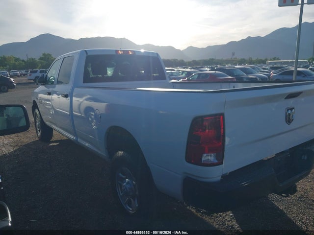 3C63R3GT1JG383696 RAM 3500 Tradesman 4x4 8&#039; Box