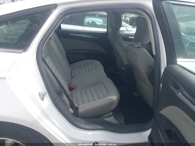 3FA6P0G76FR105424 Ford FUSION S