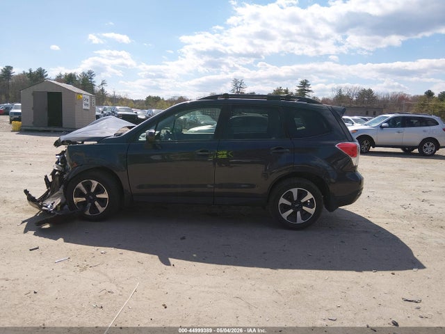 44999389 :رقم المزاد ، JF2SJAECXHH411726 vin ، 2017 Subaru Forester 2.5i Premium مزاد بيع