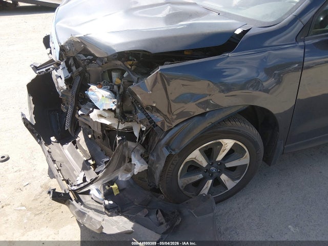 44999389 :رقم المزاد ، JF2SJAECXHH411726 vin ، 2017 Subaru Forester 2.5i Premium مزاد بيع