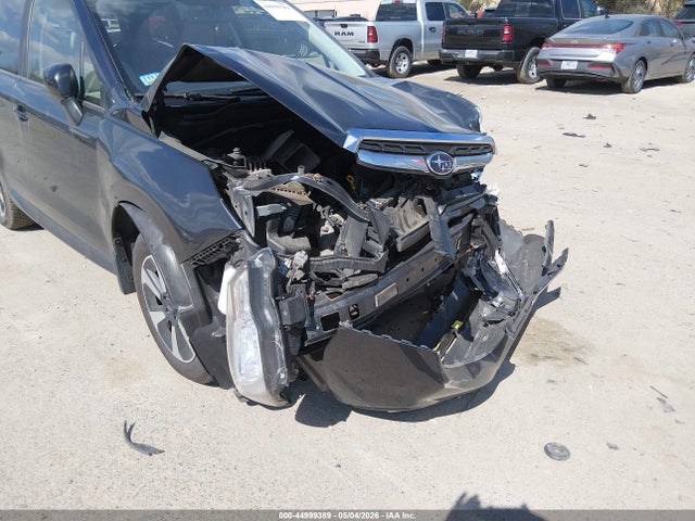 44999389 :رقم المزاد ، JF2SJAECXHH411726 vin ، 2017 Subaru Forester 2.5i Premium مزاد بيع