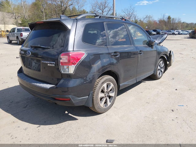44999389 :رقم المزاد ، JF2SJAECXHH411726 vin ، 2017 Subaru Forester 2.5i Premium مزاد بيع