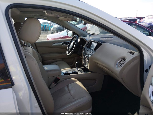 2017 Nissan Pathfinder Sl მანქანა იყიდება აუქციონზე, vin: 5N1DR2MN3HC602485, აუქციონის ნომერი: 44999395