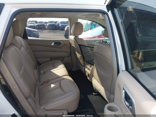 2017 Nissan Pathfinder Sl მანქანა იყიდება აუქციონზე, vin: 5N1DR2MN3HC602485, აუქციონის ნომერი: 44999395