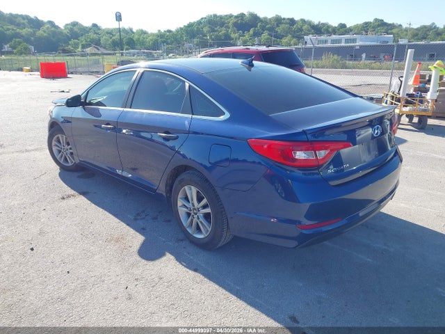 2015 Hyundai Sonata Se მანქანა იყიდება აუქციონზე, vin: 5NPE24AF7FH121615, აუქციონის ნომერი: 44999397