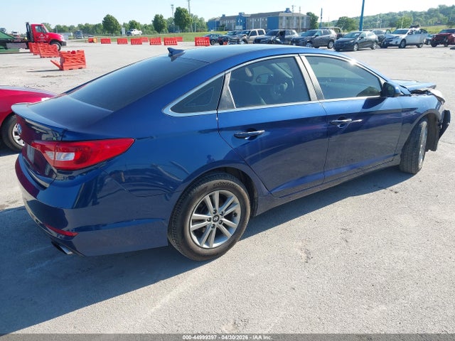 2015 Hyundai Sonata Se მანქანა იყიდება აუქციონზე, vin: 5NPE24AF7FH121615, აუქციონის ნომერი: 44999397
