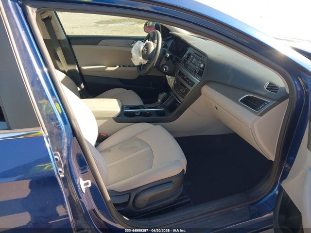 2015 Hyundai Sonata Se მანქანა იყიდება აუქციონზე, vin: 5NPE24AF7FH121615, აუქციონის ნომერი: 44999397