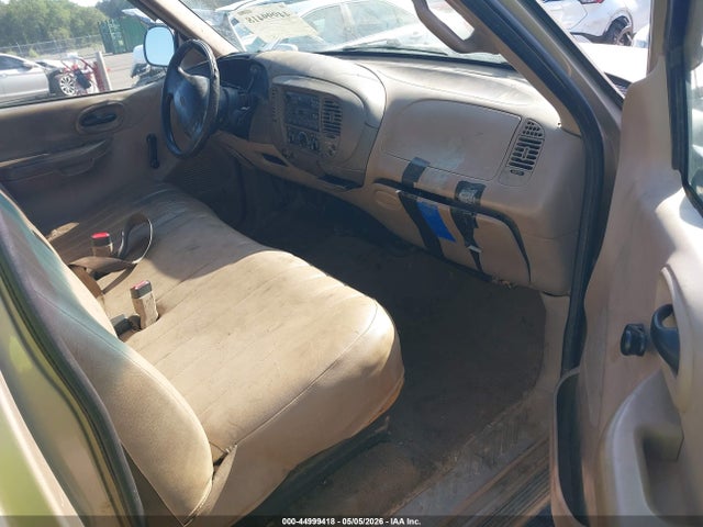 44999418 :رقم المزاد ، 1FTZF1727XNB13623 vin ، 1999 Ford F-150 Work Series/xl/xlt مزاد بيع