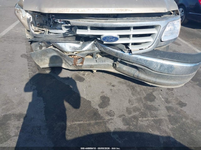 44999418 :رقم المزاد ، 1FTZF1727XNB13623 vin ، 1999 Ford F-150 Work Series/xl/xlt مزاد بيع