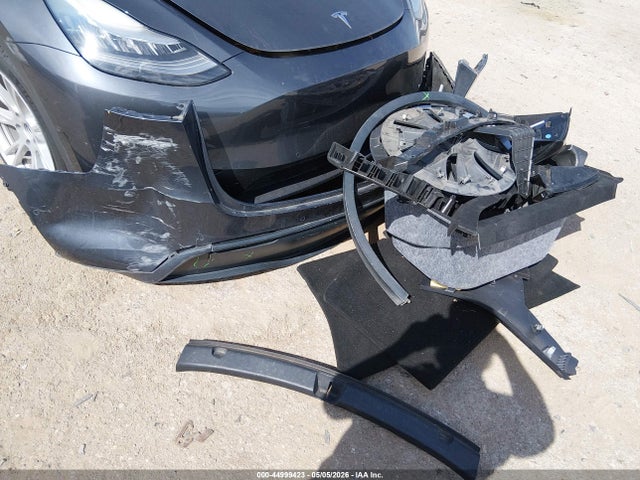 5YJYGDEE5LF010362 Tesla Model Y Long Range Dual Motor All-wheel Drive