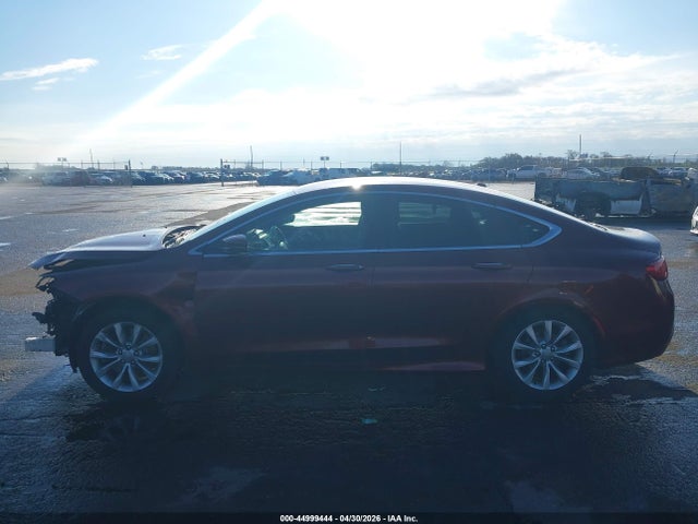 Продаж на аукціоні авто 2015 Chrysler 200 C, vin: 1C3CCCCG4FN517221, номер лоту: 44999444