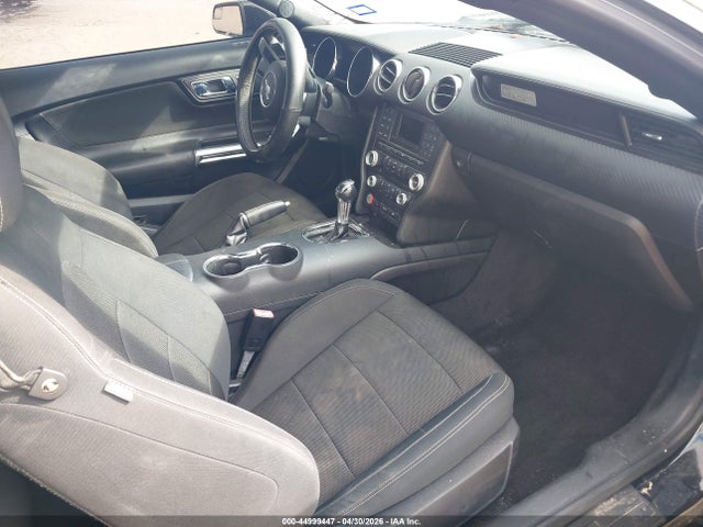 Продаж на аукціоні авто 2015 Ford Mustang V6, vin: 1FA6P8AM6F5308765, номер лоту: 44999447