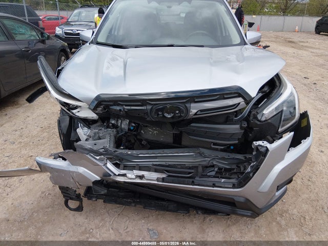 2022 Subaru Forester Limited მანქანა იყიდება აუქციონზე, vin: JF2SKAPC7NH468598, აუქციონის ნომერი: 44999485