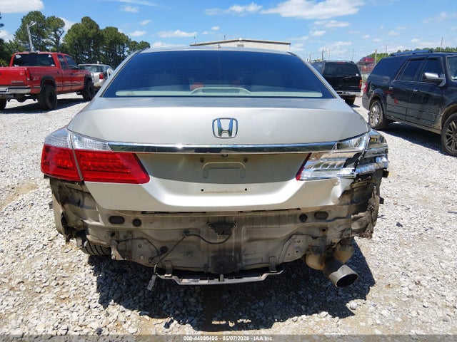44999495 :رقم المزاد ، 1HGCR2F80FA139240 vin ، 2015 Honda Accord Ex-l مزاد بيع