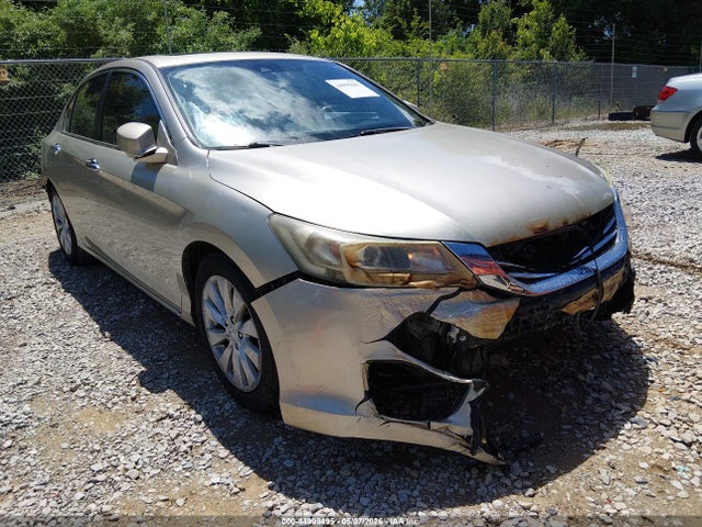 44999495 :رقم المزاد ، 1HGCR2F80FA139240 vin ، 2015 Honda Accord Ex-l مزاد بيع
