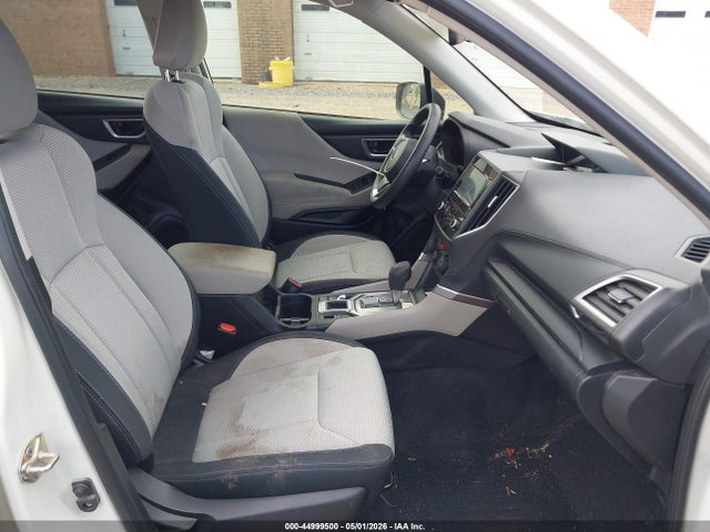 44999500 :رقم المزاد ، JF2SKADC1LH573851 vin ، 2020 Subaru Forester مزاد بيع