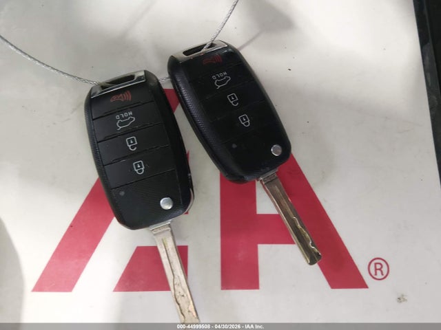 44999508 :رقم المزاد ، KNDJN2A21E7008186 vin ، 2014 Kia Soul مزاد بيع